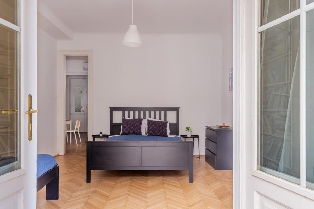 Home Away From Home In The Center Budapest Exteriör bild
